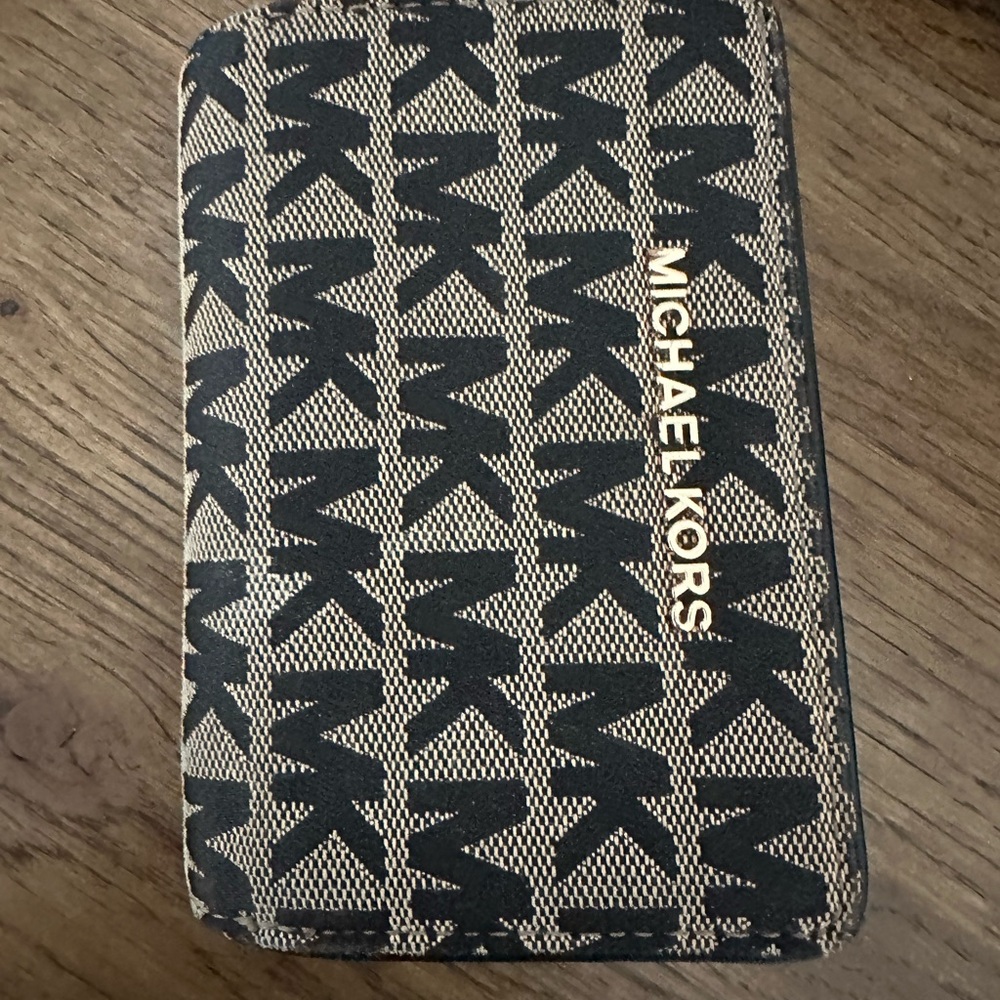 Michael Kors Black and Tan Monogram Card Holder